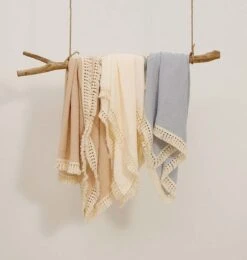 Hydrofiele Doek XL Met Franjes - 120x120 Cm - Taupe -Babyproducten Verkoop 1138x1200