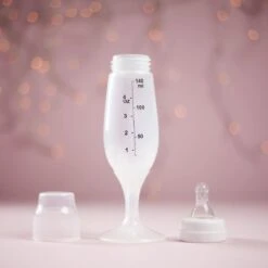 Babyfles Champagneglas - BPA Vrij - 140ml -Babyproducten Verkoop 1200x1200 175