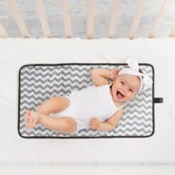 Brisby Slijtvaste Luiertas – Verzorgingstas – Met Buggymontage - Zwart -Babyproducten Verkoop 1200x1200 320