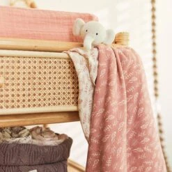 Jollein Badcape Meadow 75x75cm - Rosewood -Babyproducten Verkoop 1200x1200 80