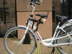 Zadel Op Stang Model 4 Kinderzitje Voor Damesfiets Met Enkele Oversized Onderbuis - Nooit Meer Zwaar Sturen 16 Zadel Op Stang Model 4 Kinderzitje Voor Damesfiets Met Enkele Oversized Onderbuis - Nooit Meer Zwaar Sturen -Babyproducten Verkoop 1200x900 37