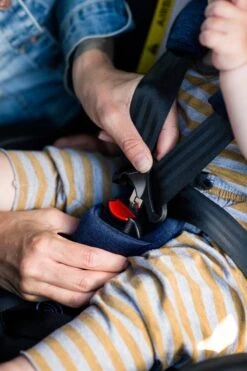 MUNDO 0-36 KG ISOFIX - 360 Graden Draaibaar Zwart -Babyproducten Verkoop 800x1200 45