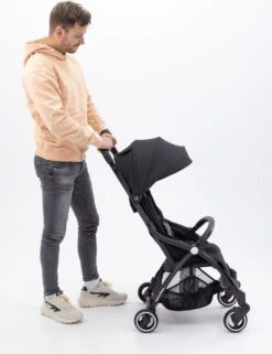 Hamilton By Yoop X1 Plus Buggy – Nieuw, Hoger, Uitgebreider 2023 Model – Premium Stroller Met One Hand Folding Technologie – Zwart – Lichte, Verstelbare En Wendbare Kinderwagen Met Vele Gemakken -Babyproducten Verkoop 924x1200